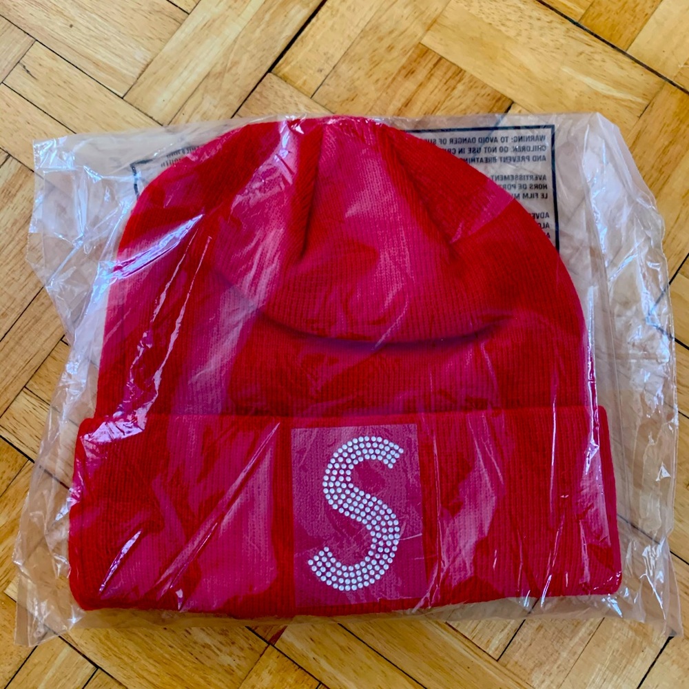 Supreme Swarovski S Logo Beanie